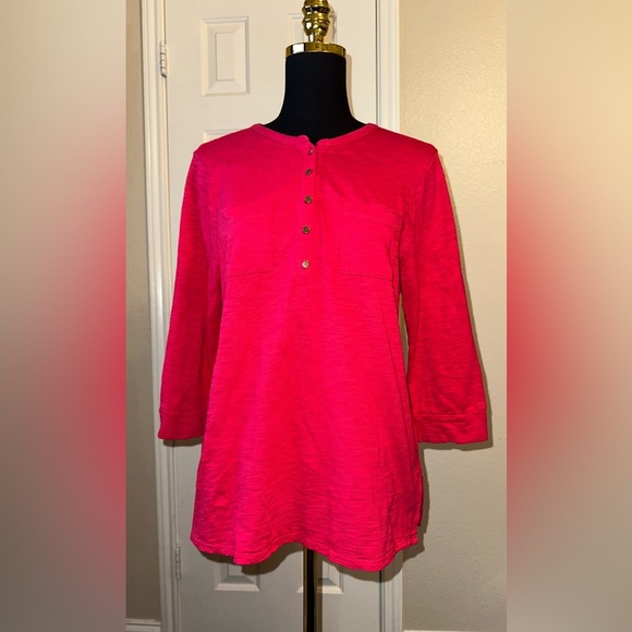 Chico’s Red Ultimate Tee Shirt Size Medium 3/4 Sleeve Soft Stretch Cotton Blend - Picture 1 of 6